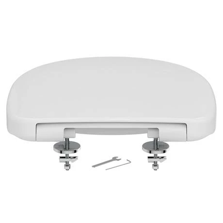 Ideal Standard Concept Space Toilet Seat & Cover 5 Ideal Standard Concept Space Toilet Seat & Cover - Image 3
